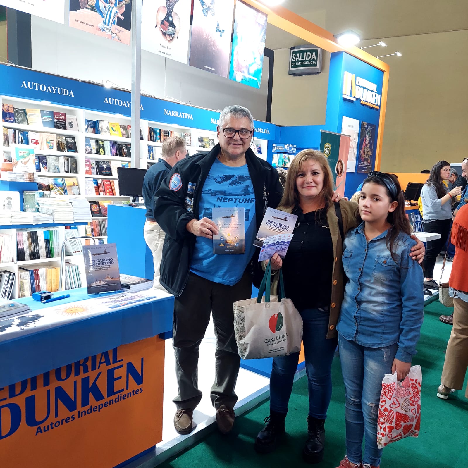 Presentación de mi primer libro Un Camino, Un destino en la Feria del Libro Buenos Aires